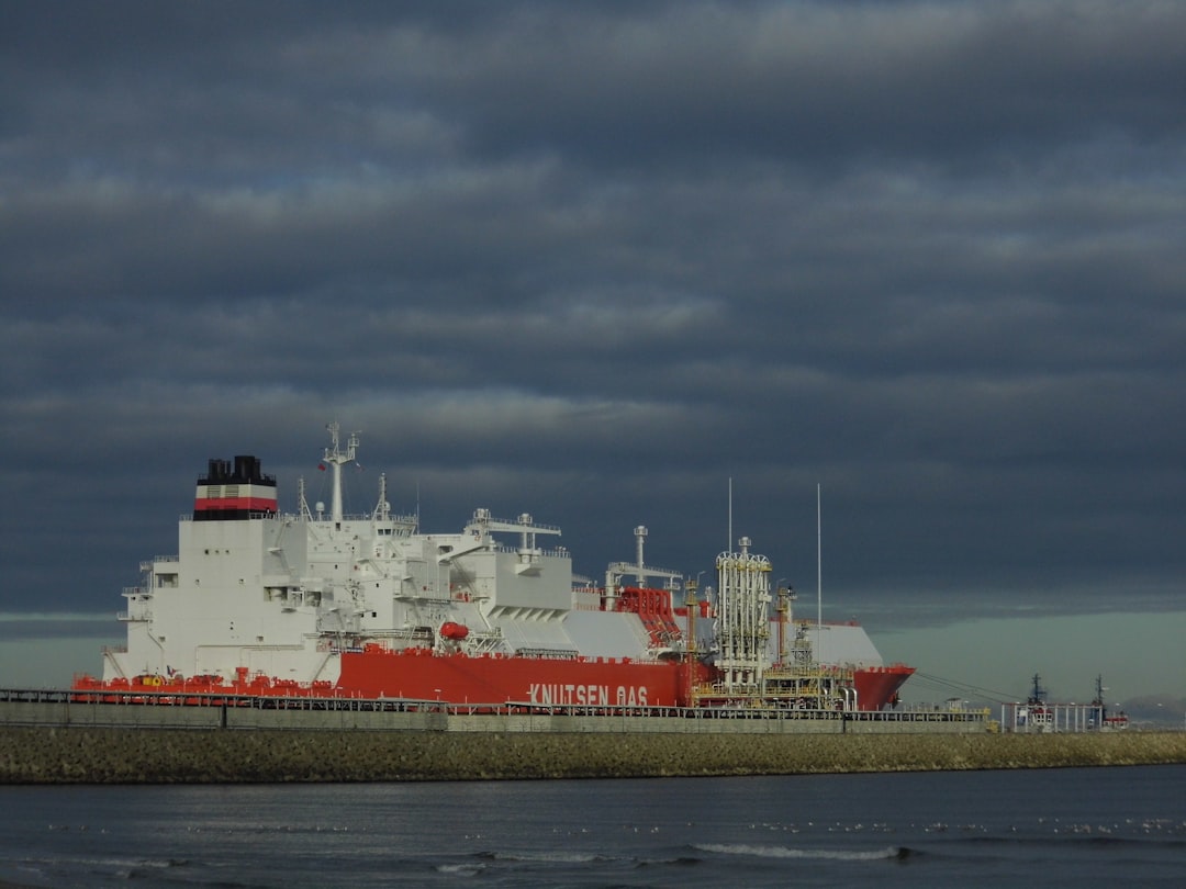 LNG Terminal and Tanker